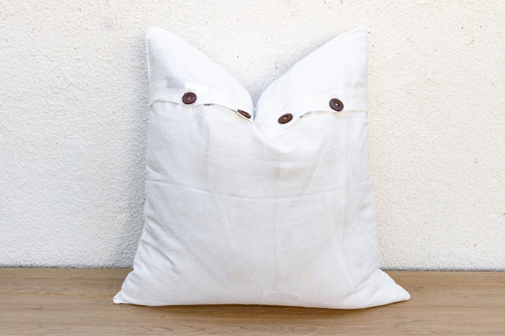 Magnolia Dream Appliqué Pillow Cover