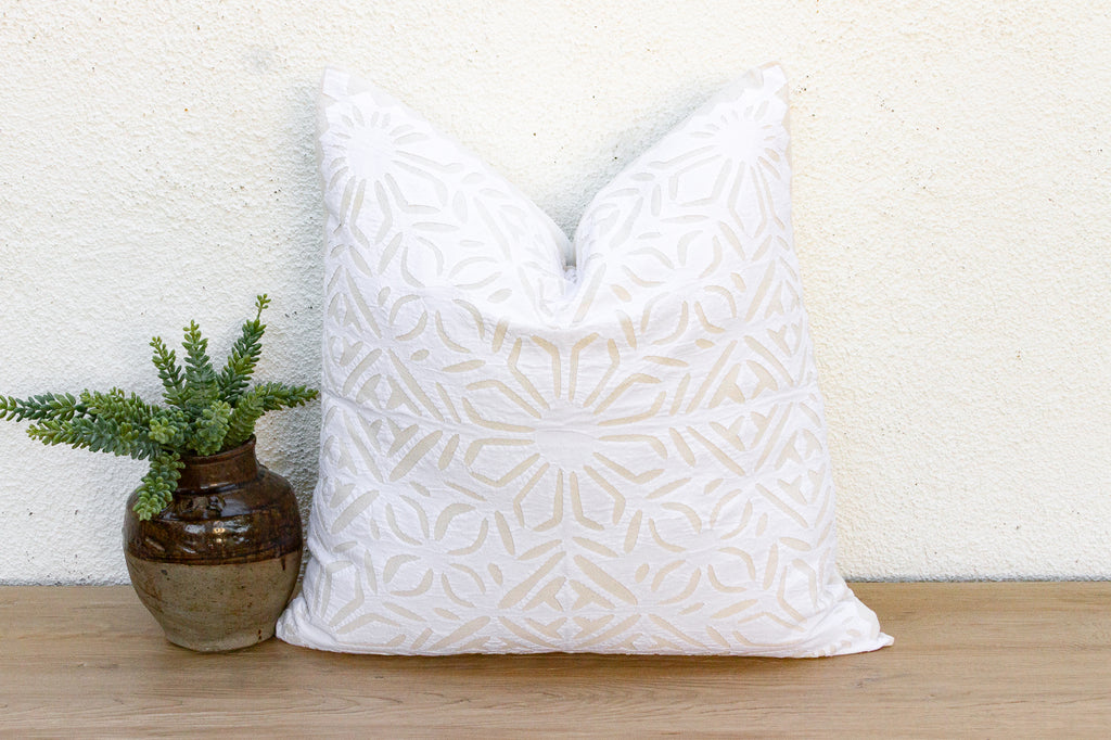 Eternal Bloom Appliqué Pillow Cover (Trade)