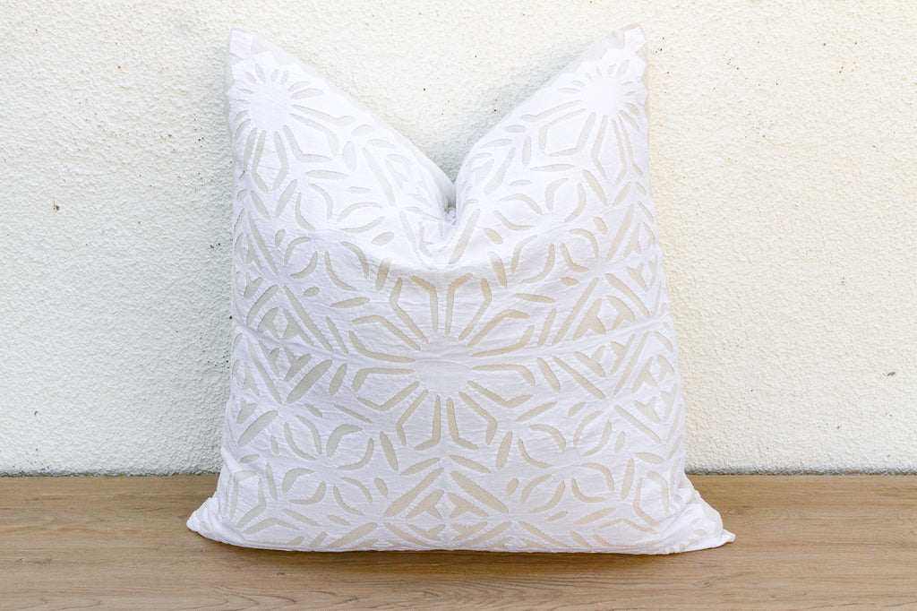Eternal Bloom Appliqué Pillow Cover (Trade)
