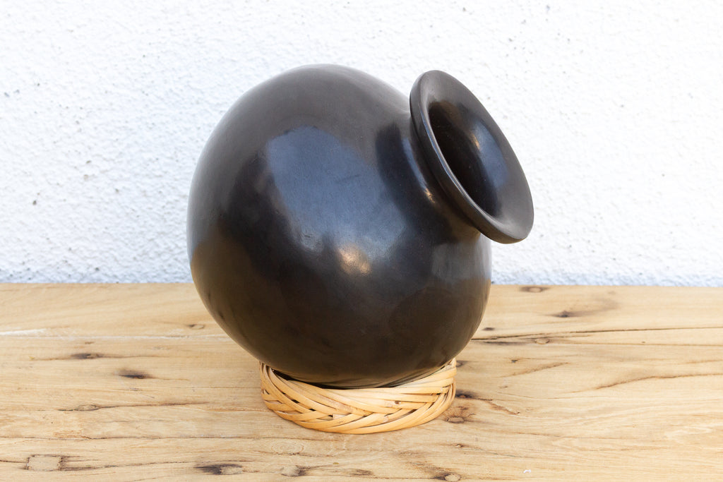 Vintage San Bartolo Black Clay Global Vessel