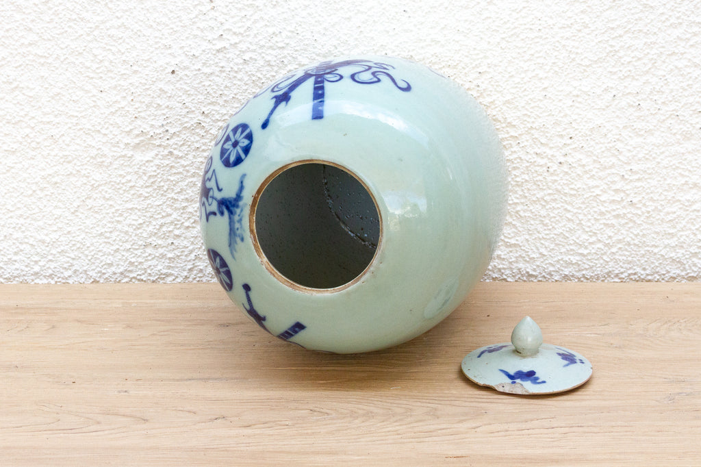 Blue & White Porcelain Lidded Jar
