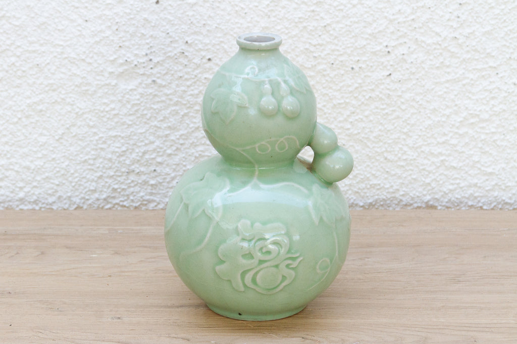 Qing Dynasty Chinese Gourd Celadon Vase