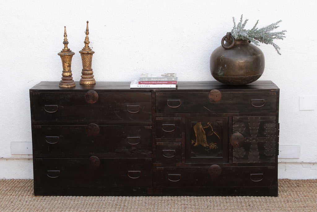 Grand Japanese Meiji Era Lacquered Tansu Sideboard (Trade)