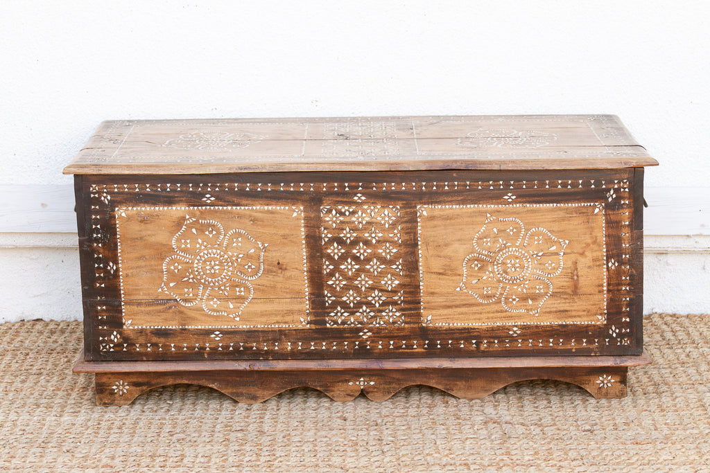 Floral Mandala Mother of Pearl Inlaid Chest (Trade)