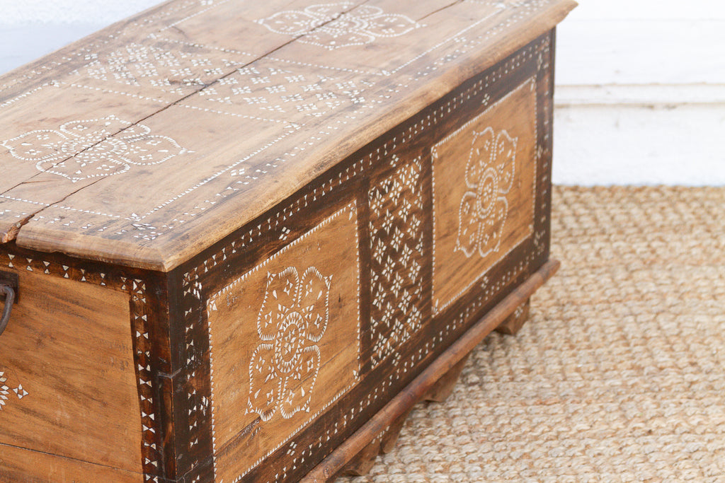 Floral Mandala Mother of Pearl Inlaid Chest (Trade)