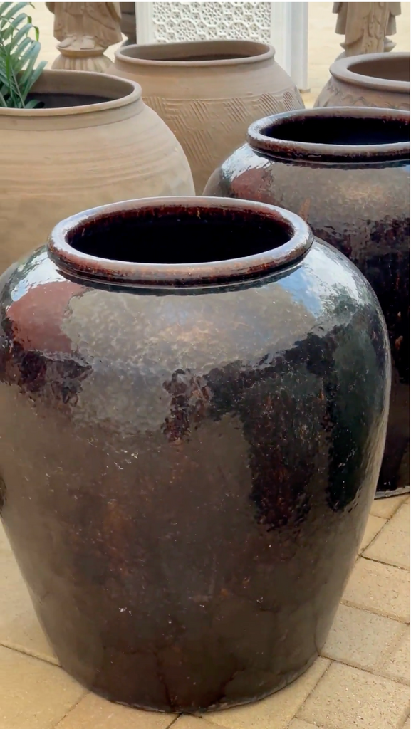 Large Caramel Glaze Martaban Jar