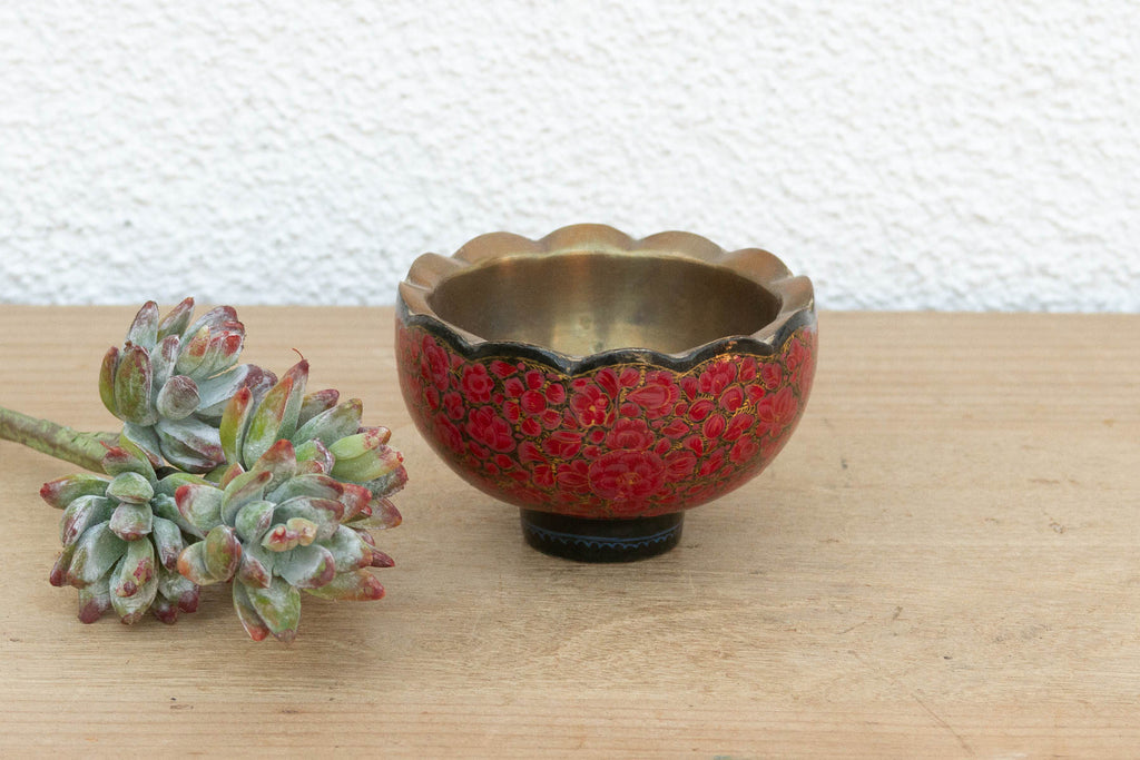 Small Kashmiri Scalloped Enamel Bowl (Trade)