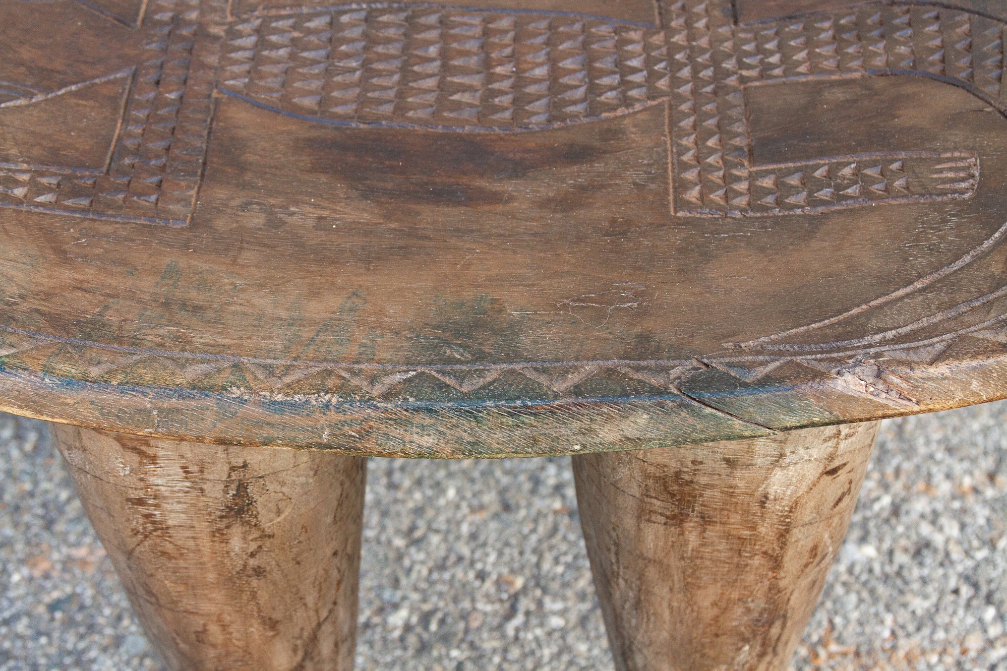 Rare Carved Lizard African Senufo Table– DE-COR | Globally Inspired