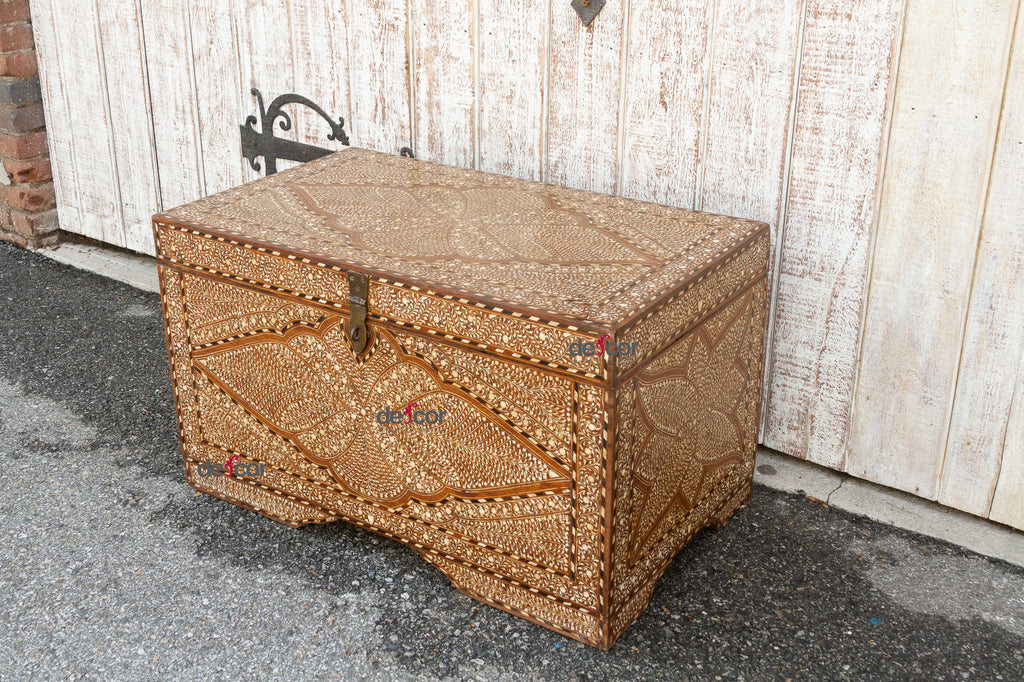 Antique Finely Inlaid Anglo Indian Seashell Trunk