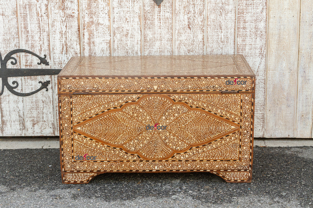 Antique Finely Inlaid Anglo Indian Seashell Trunk