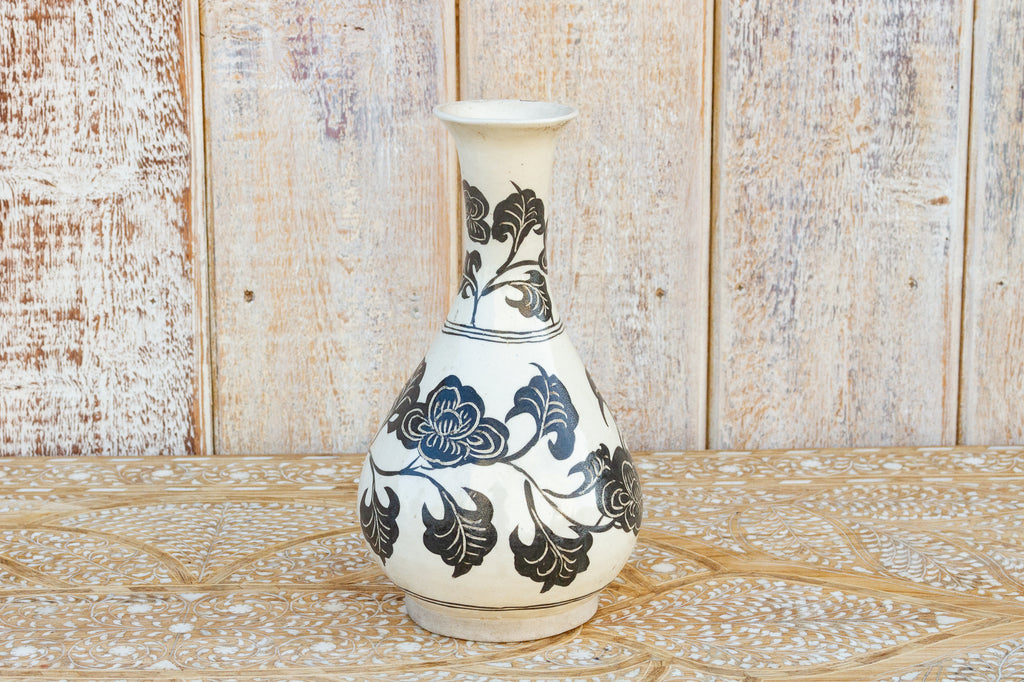 Vintage Black & White Asian Floral Vase