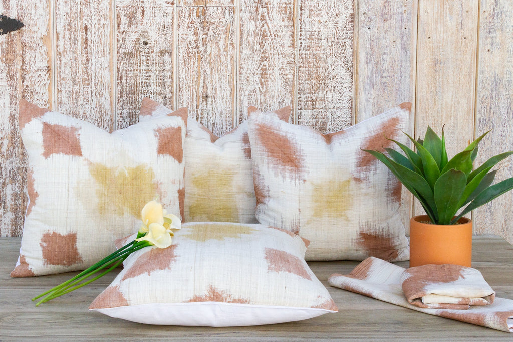 Nikali Organic Silk Ikat Pillow (Trade)