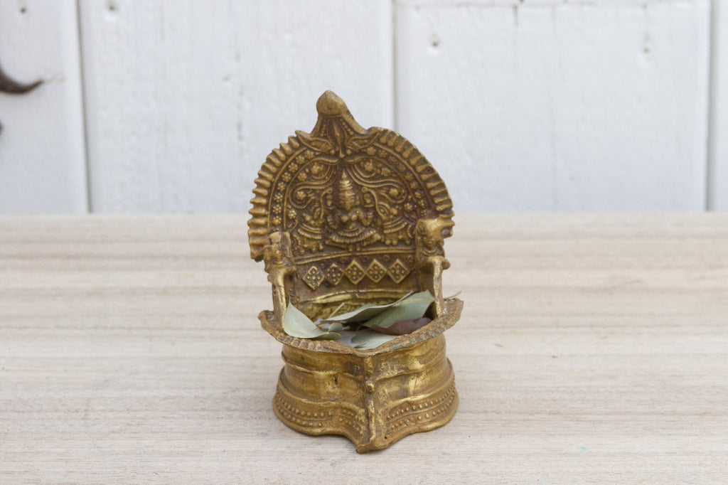 Small Indian Ceremonial Brass Oil Lamp (Trade)