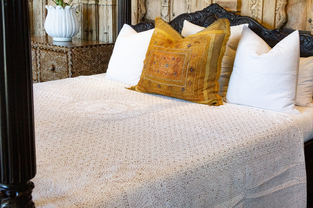 Mali Filanan Embroidered Bed Cover (Trade)