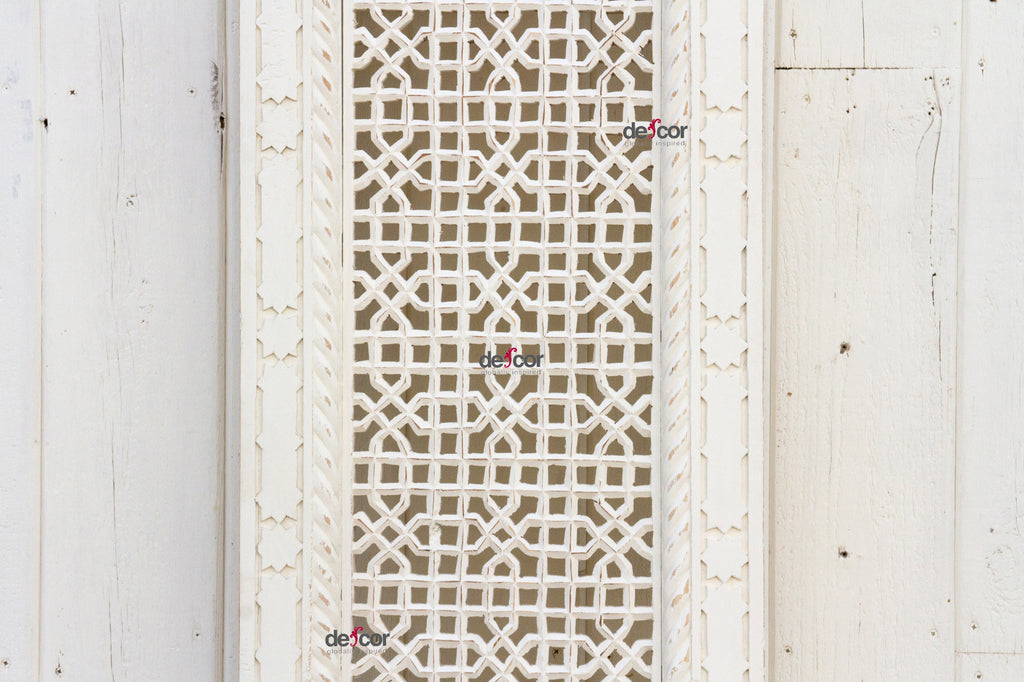 Silm Finely Carved Mihrab Door Panel