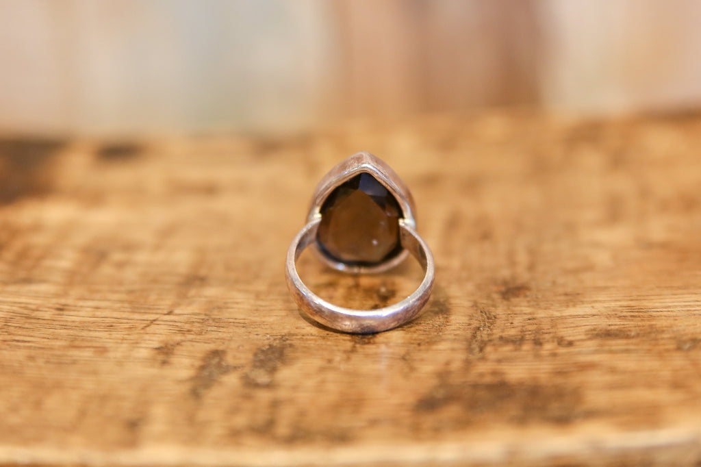 Graceful Amber Ring (Trade)