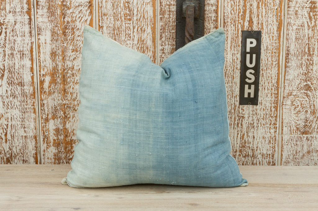 Homen Organic Silk Pillow (Trade)