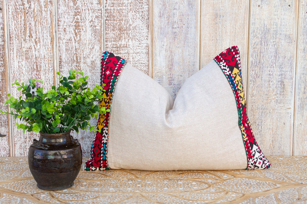Zue Linen Tribal Border Pillow