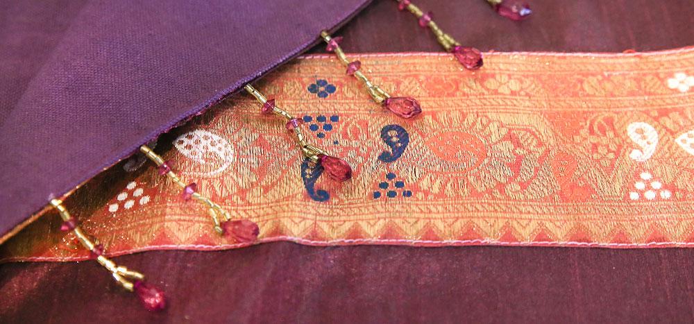 Decorative Peach & Plum Beaded Heritage Silk Runner (Trade)
