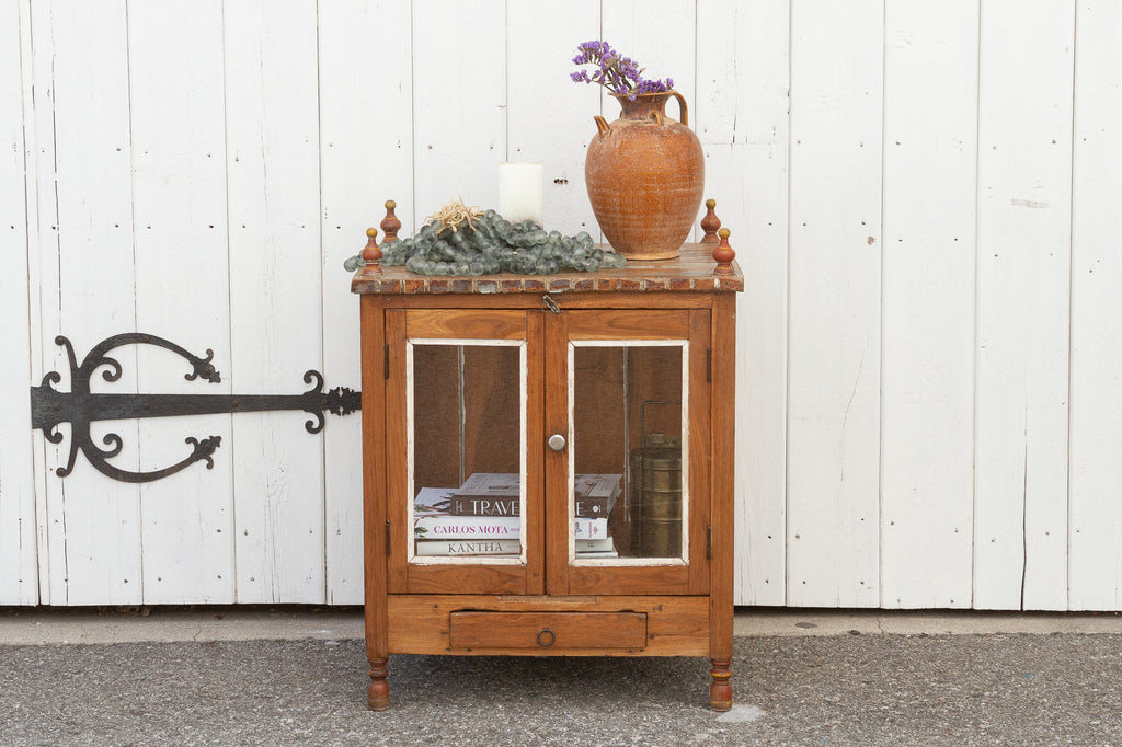 Cabinet on stand, British