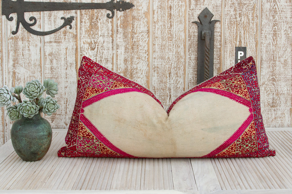 Antique Charmi Sindh Silk Pillow