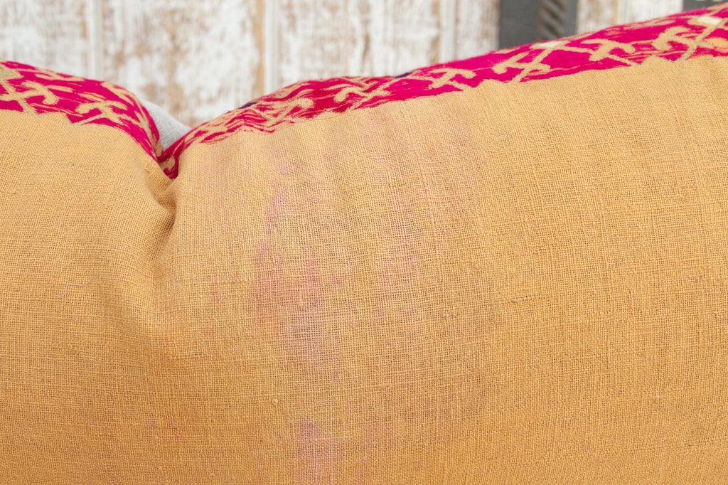 Antique Dayita Sindh Silk Pillow (Trade)
