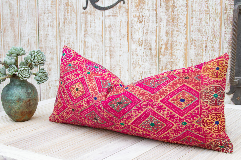 Antique Uma Sindh Silk Pillow