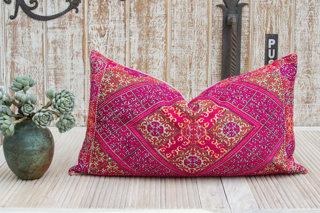 Antique Chaman Sindh Silk Pillow